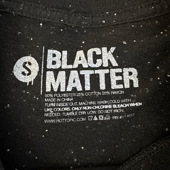 A Woman's Place Is In the Revolution Black Matter T-Shirt Size Small - Picture 7 of 8